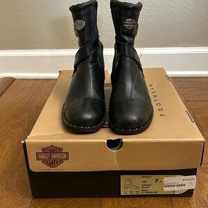 Harley Davidson women’s riding boots